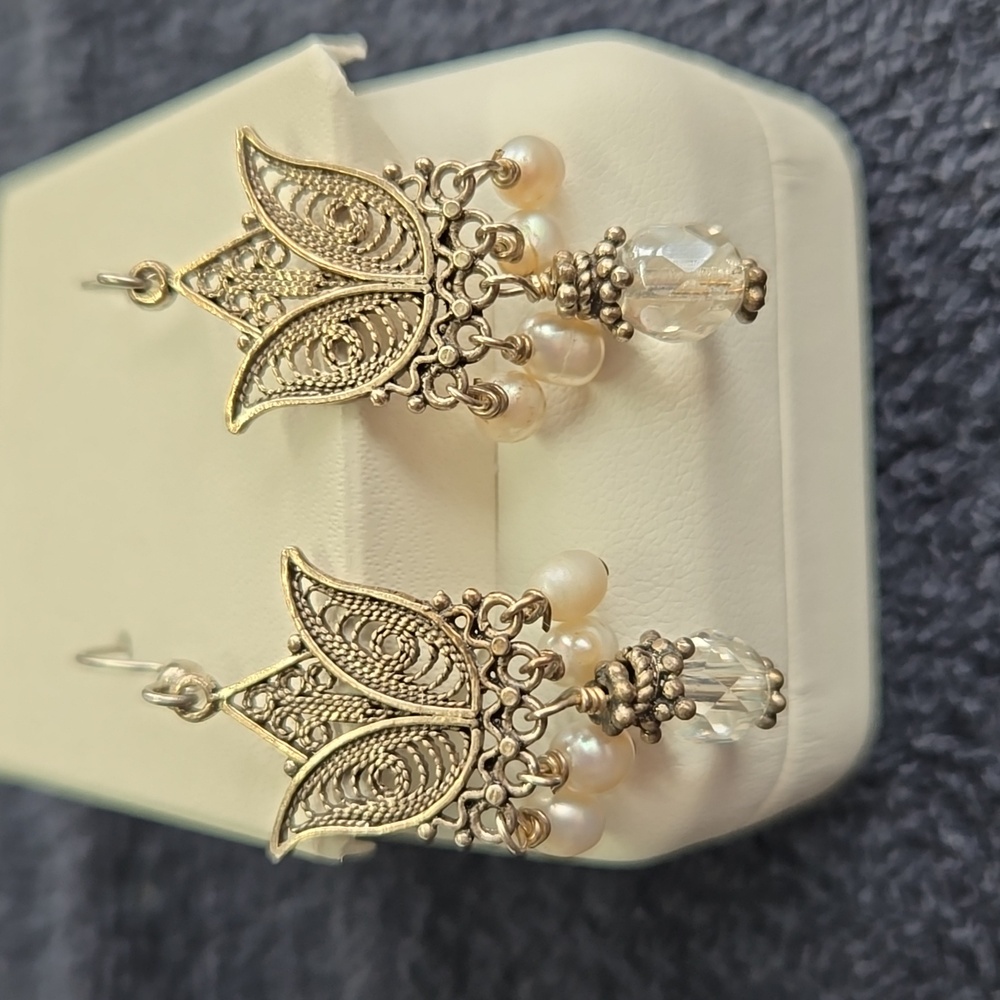 Chandelier earrings!